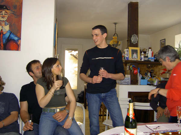 CHEZ SAM