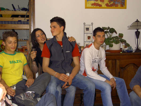 CHEZ SAM